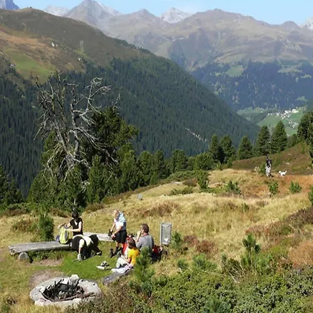 Szálloda Alte Post By Mountain Davos