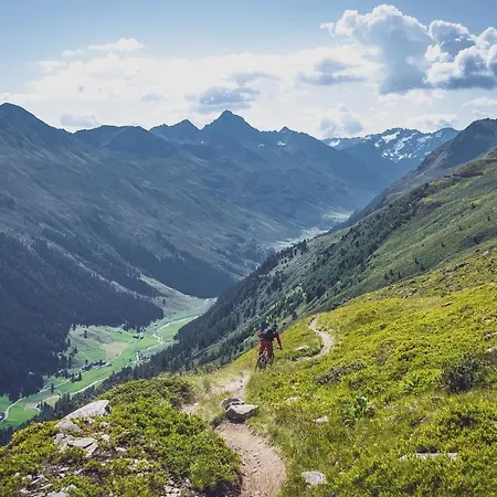 호텔 Alte Post By Mountain